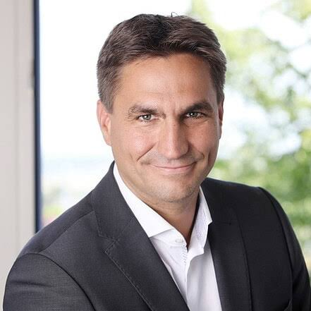 Marc-Rindermann-assfinet.png